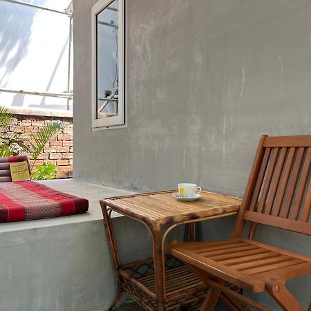 Banyan Tree Hostel Kâmpôt Zewnętrze zdjęcie