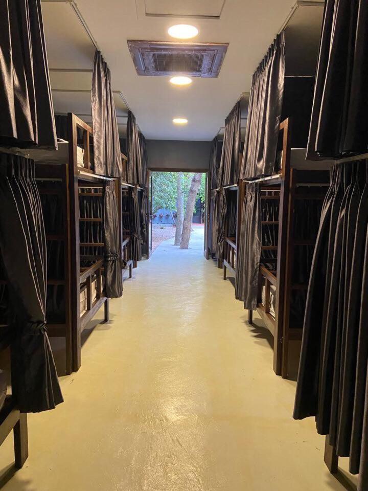 Banyan Tree Hostel Kâmpôt Zewnętrze zdjęcie