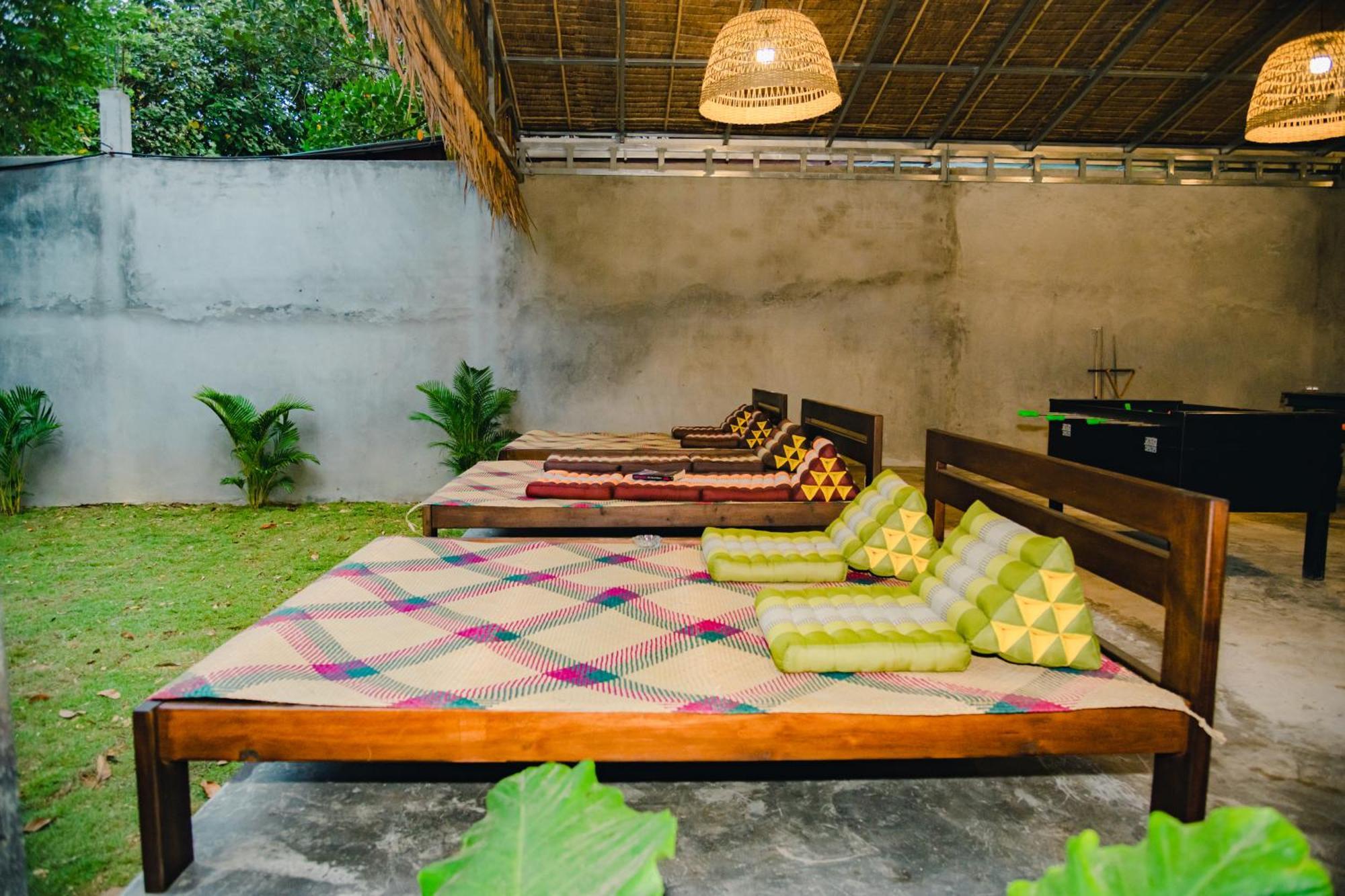 Banyan Tree Hostel Kâmpôt Zewnętrze zdjęcie